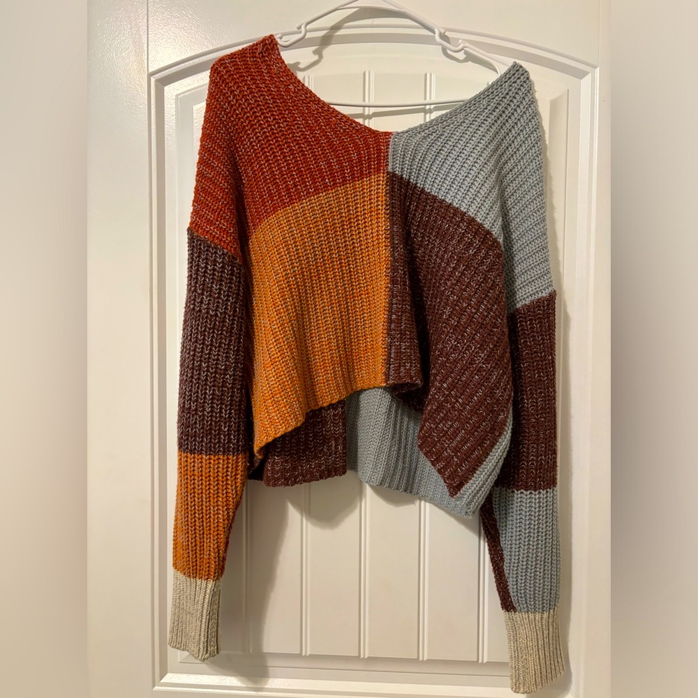 Women’s Large Cropped Colorful Sweater